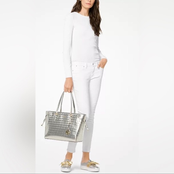 Michael Kors Voyager Specchio Pink Leather Voyager Tote. OS LARGE Barbie Bag! - Picture 5 of 12